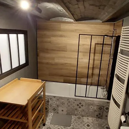 Au Coquelicot : Cosy Pour 8 Pers. Avec Jardin * Ath